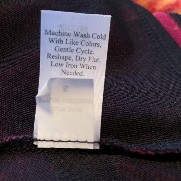 Gorgeous Coldwater Creek Wine, Black, Multi Cross Wrap Blouse Top NWT - Size S - Picture 6 of 8